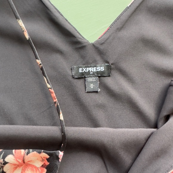 Express Floral Cami - Picture 6 of 6